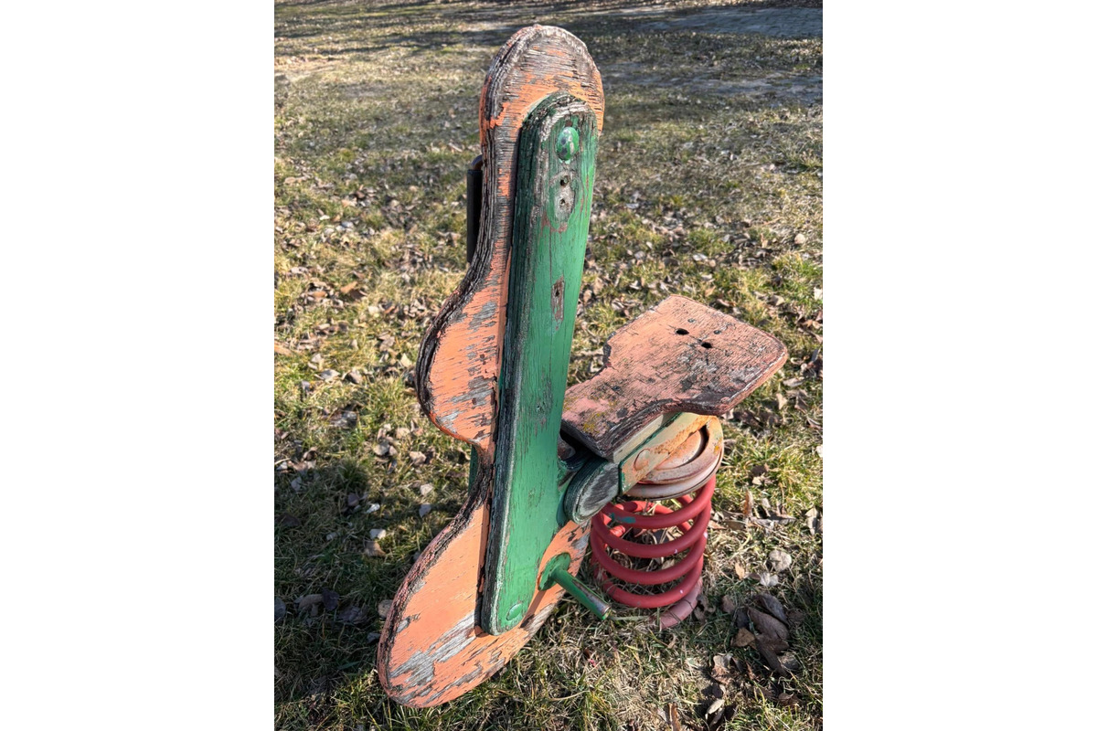 FOTO: Myjavčanka sa pýta na rekonštrukciu ihriska, mesto má iné plány, foto 2