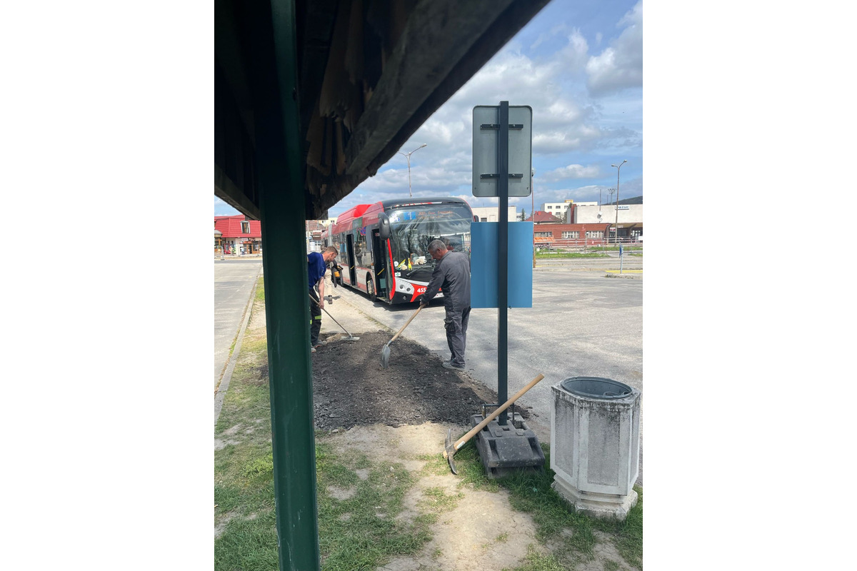 FOTO: Autobusová stanica v Trenčíne prechádza komolenou rekonštrukciou , foto 3