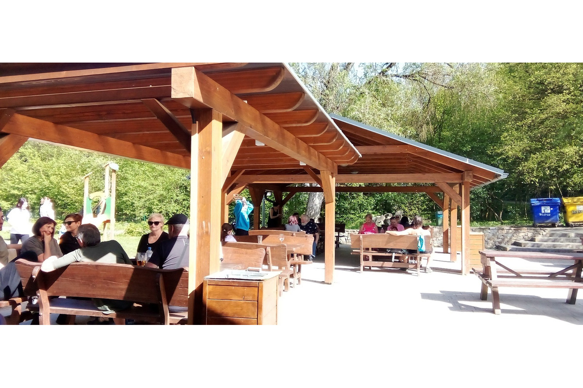 FOTO: V trenčianskom penzióne robia údajne najlepšie langoše na Slovensku , foto 4