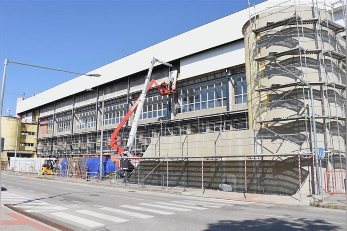 FOTO: Rekonštrukcia za 8,5 milióna mení tvár trenčianskeho zimného štadióna, foto 2