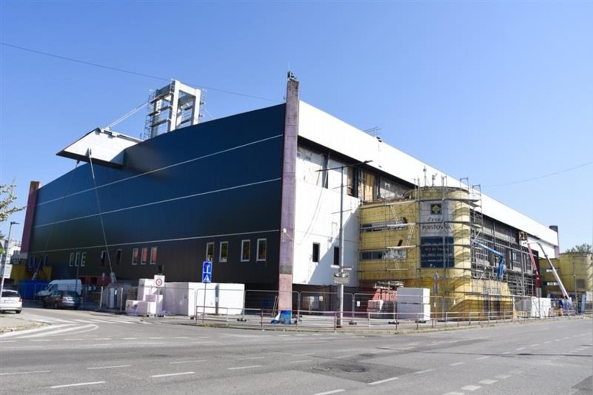 FOTO: Rekonštrukcia za 8,5 milióna mení tvár trenčianskeho zimného štadióna, foto 3