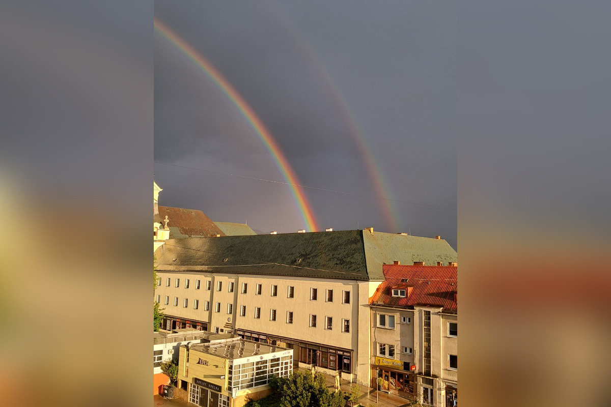 FOTO: Nadšení Prievidžania cez víkend zachytávali dúhu nad mestom, pozrite si jedinečné zábery, foto 10