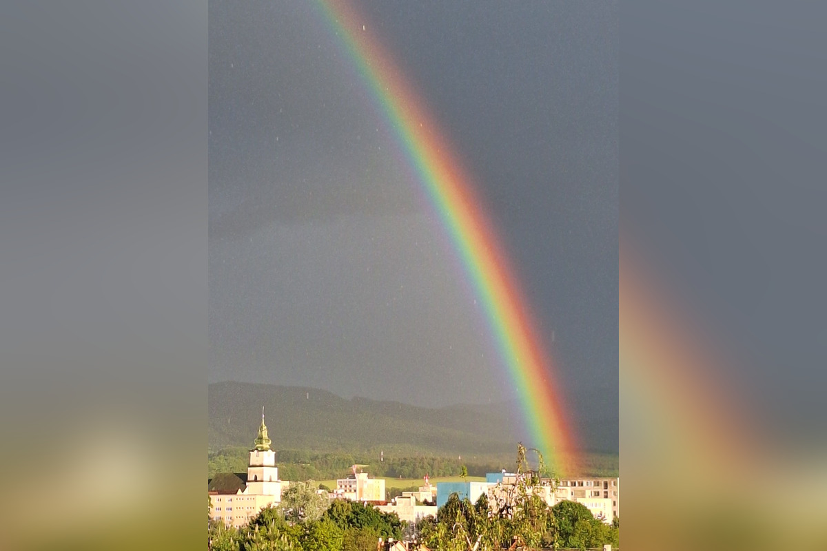 FOTO: Nadšení Prievidžania cez víkend zachytávali dúhu nad mestom, pozrite si jedinečné zábery, foto 12