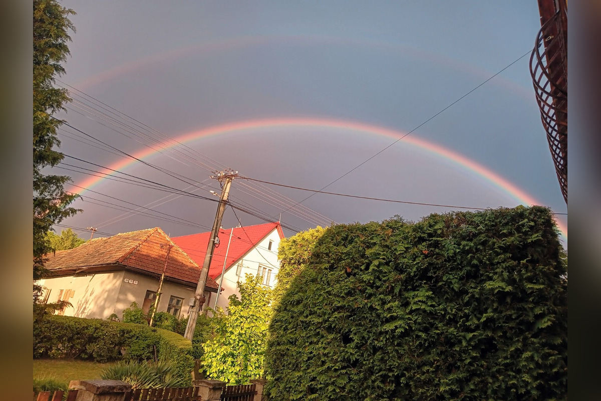 FOTO: Nadšení Prievidžania cez víkend zachytávali dúhu nad mestom, pozrite si jedinečné zábery, foto 26