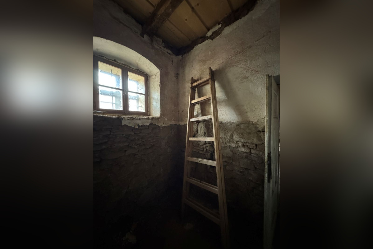 Timravin rodný dom je v žalostnom stave, šperkárka opäť využíva svoju tvorbu na dobrú vec, foto 6