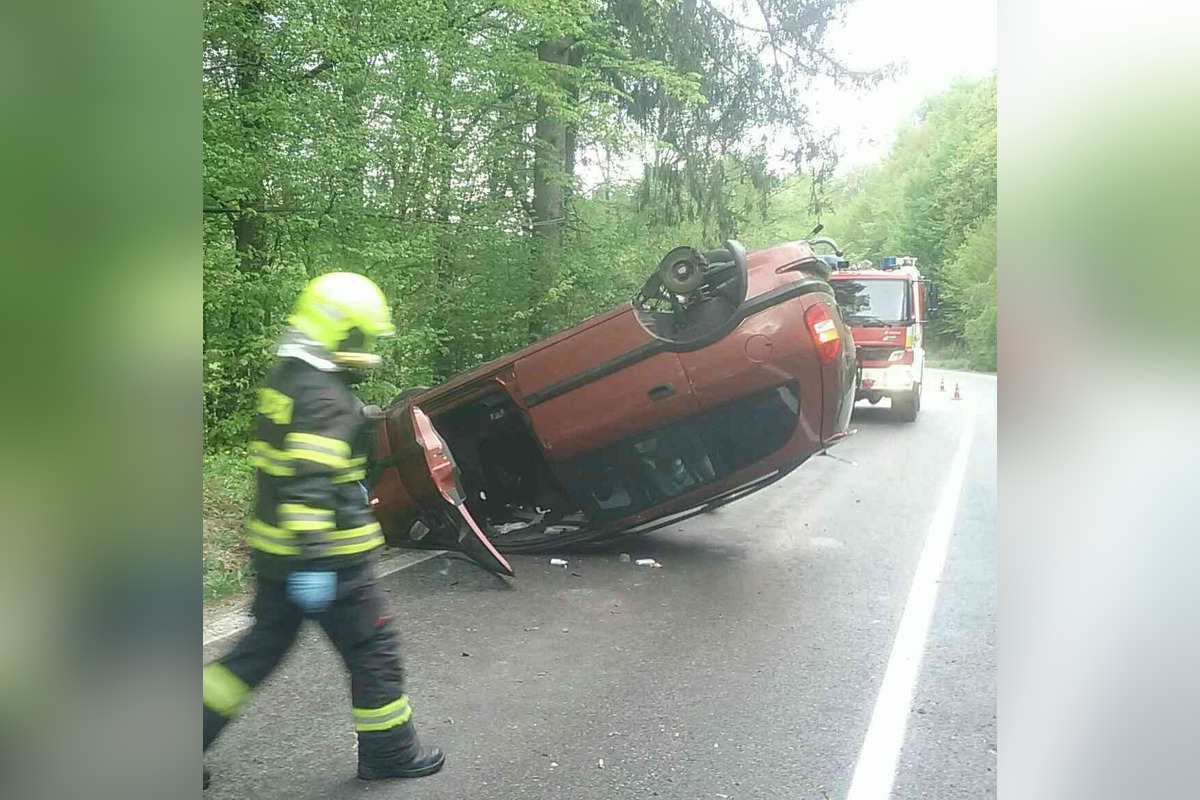 FOTO: Zásahy trenčianskych hasičov za mesiac apríl, foto 2