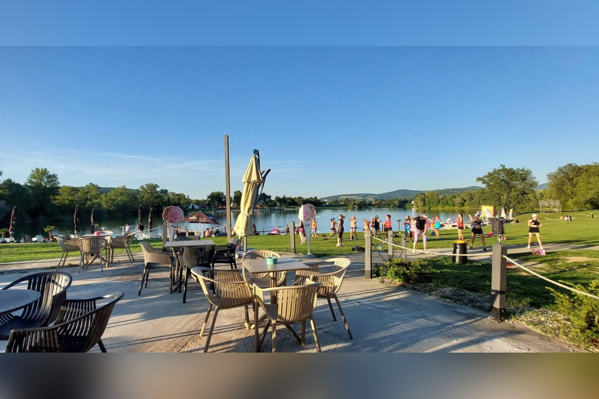 FOTO: Vyhliadkový vláčik spája Nové Mesto nad Váhom s Beckovom. Vydajte sa na výlet bez auta, foto 2