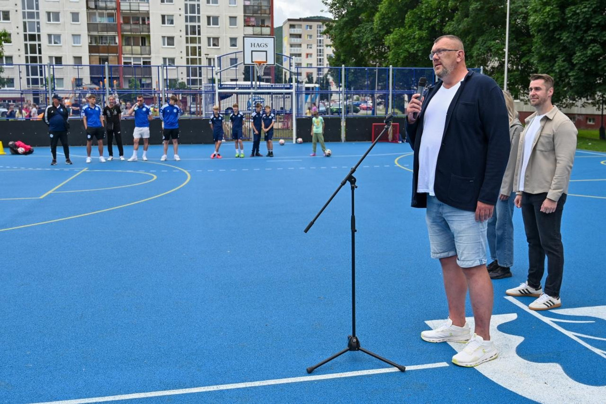 FOTO: Ihrisko v Dubnici nad Váhom prešlo modernizáciou, foto 11