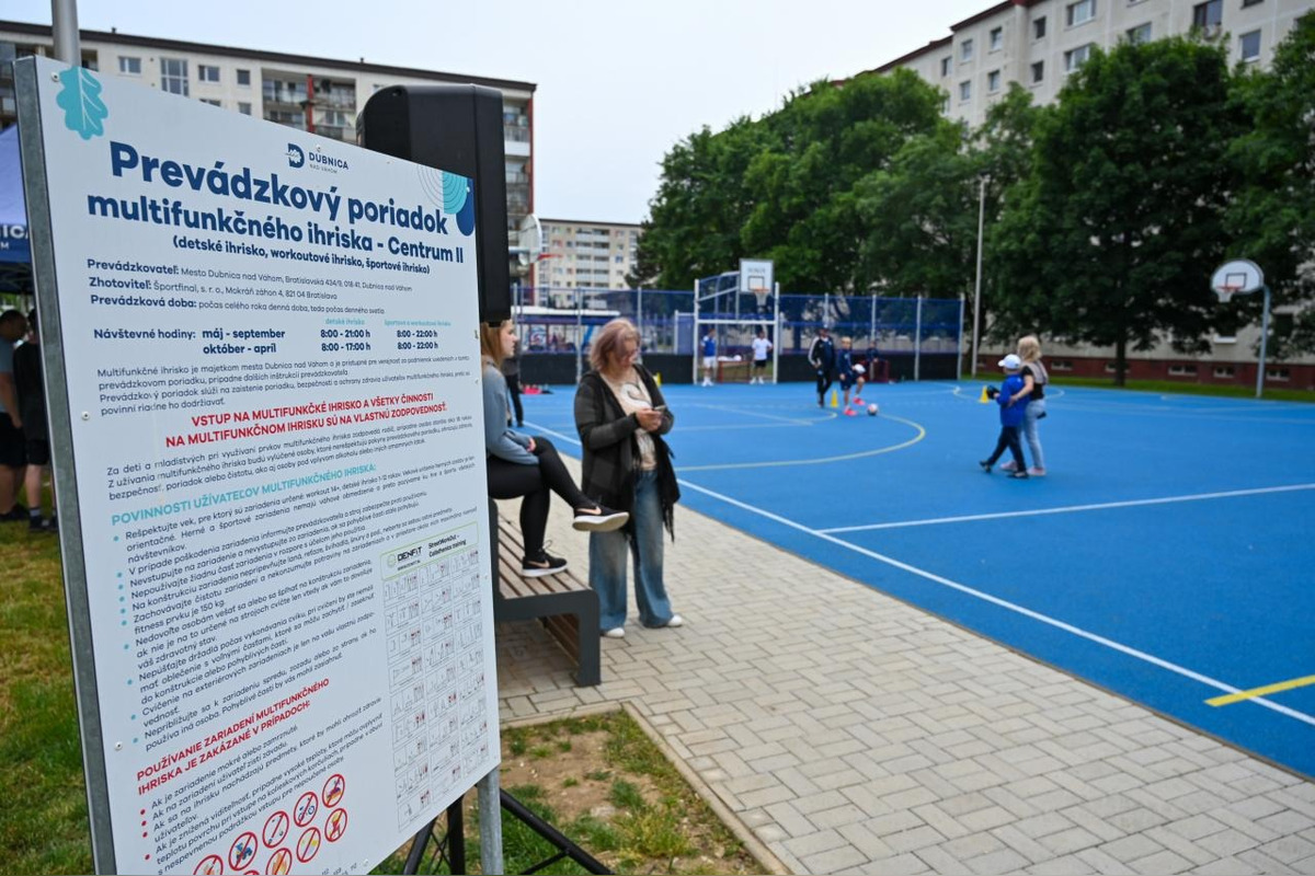 FOTO: Ihrisko v Dubnici nad Váhom prešlo modernizáciou, foto 17