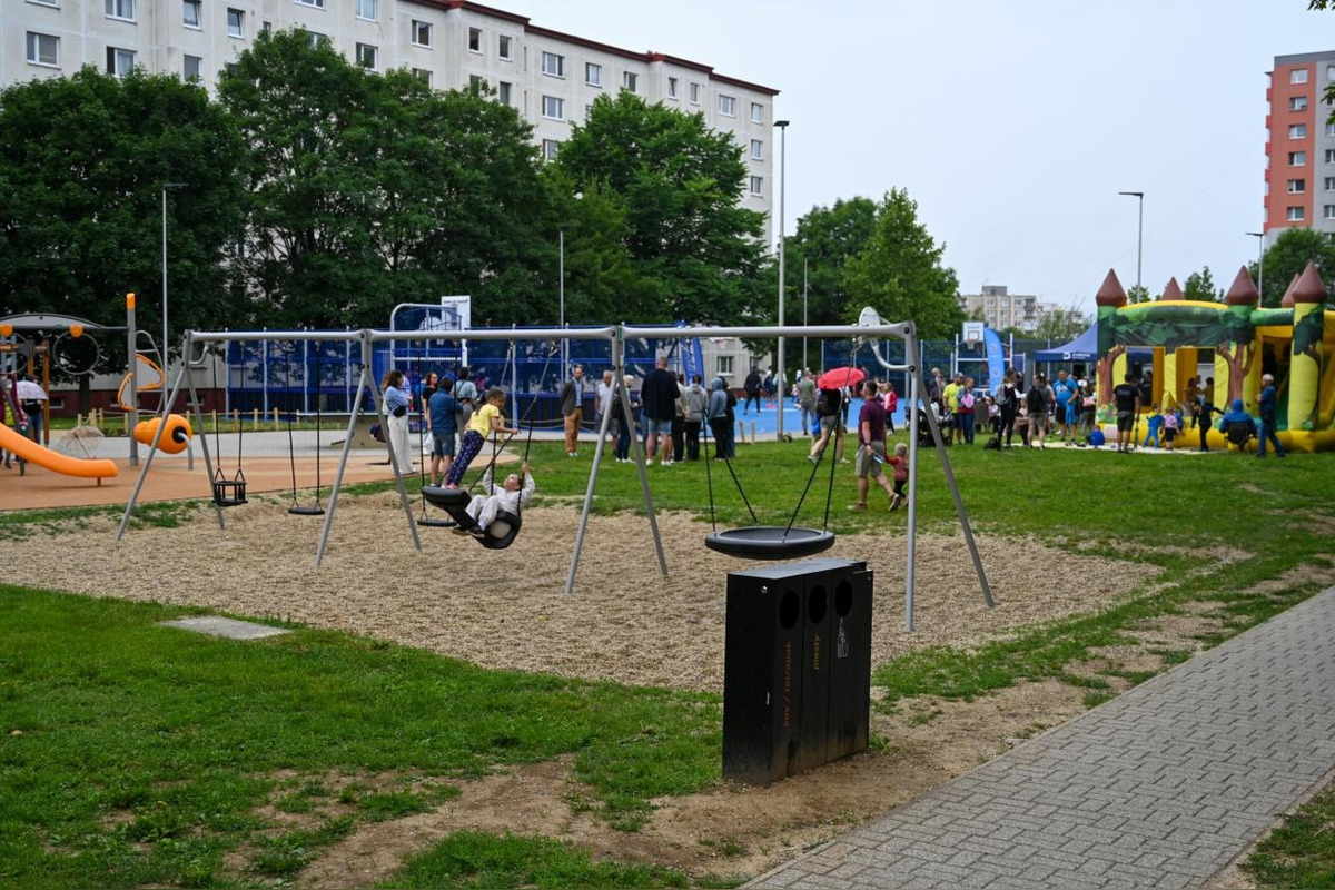 FOTO: Ihrisko v Dubnici nad Váhom prešlo modernizáciou, foto 19