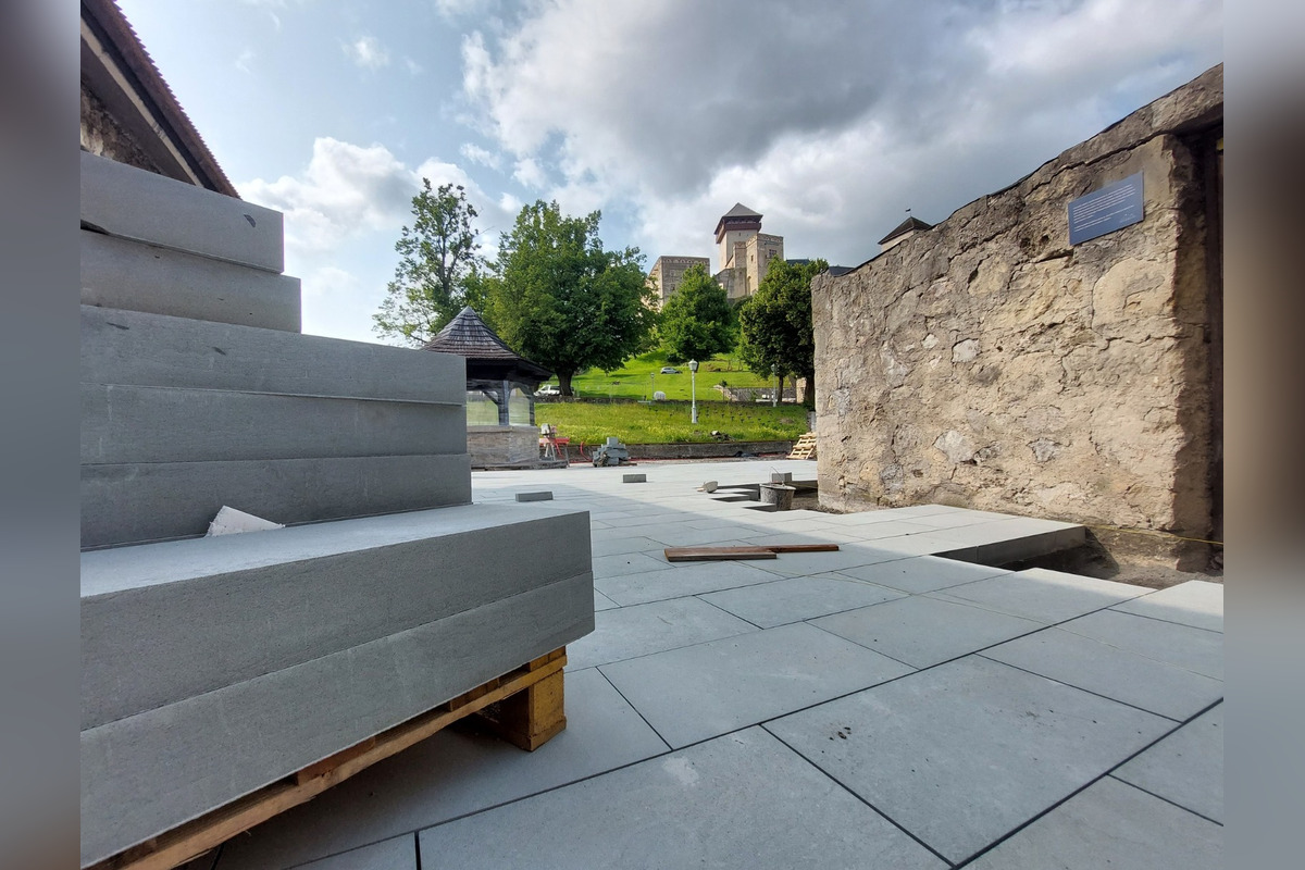 FOTO: Rekonštrukcia Trenčianskeho hradu pokračuje v plnom prúde, foto 3