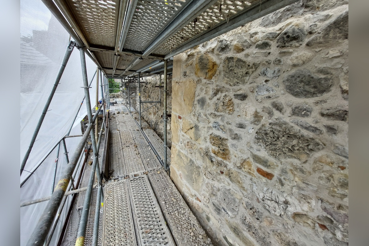 FOTO: Rekonštrukcia Trenčianskeho hradu pokračuje v plnom prúde, foto 6