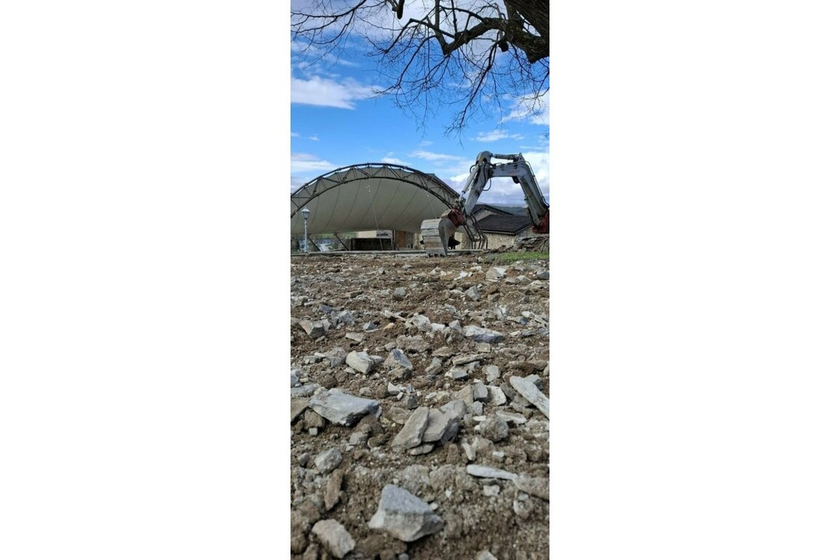 FOTO: Rekonštrukcia Trenčianskeho hradu pokračuje v plnom prúde, foto 8