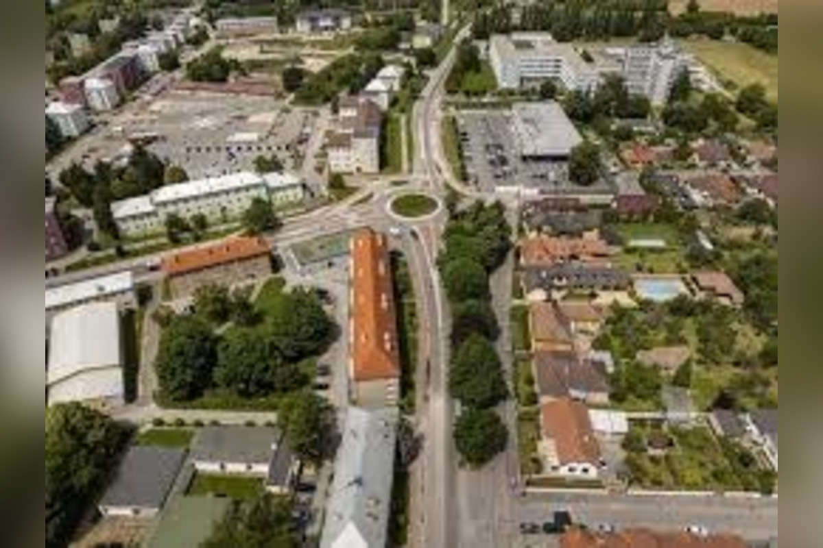 FOTO: Uzávierka ulice Klčové spôsobuje zmeny v doprave aj v iných mestách a okolí Nového Mesta nad Váhom , foto 1