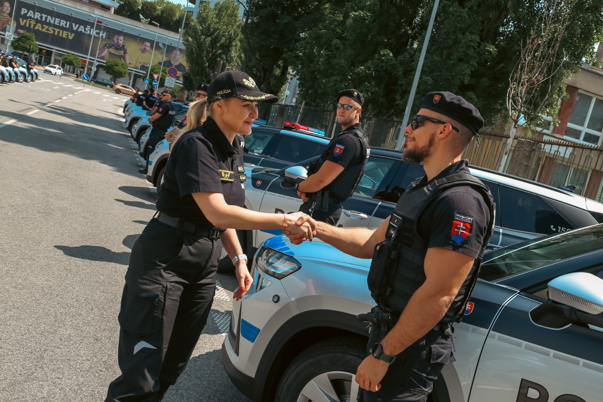 FOTO: Polícia v Trenčíne disponuje novými služobnými autami , foto 5