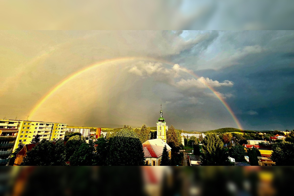 FOTO: Obyvatelia Trenčína a okolia zdieľali fotografie búrky, ktorá sa prehnala krajom , foto 9