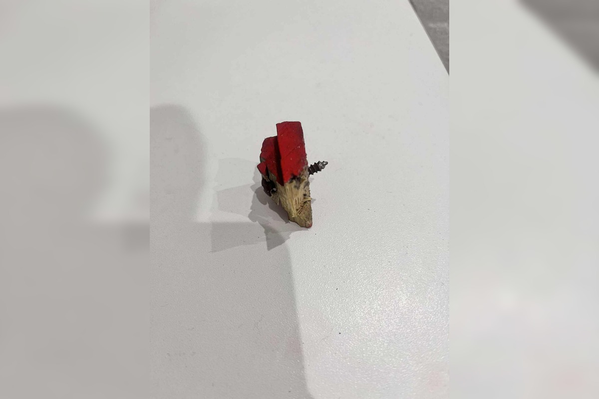 FOTO: Namiesto lístočkov už klince, na trenčianskom sídlisku niekto ohrozuje vodičov, foto 2