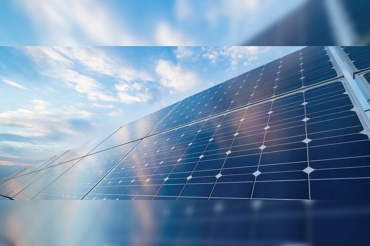 FOTO: Dm podporí školu v Handlovej sumou 89 500 € na fotovoltiku a vzdelávanie, foto 3