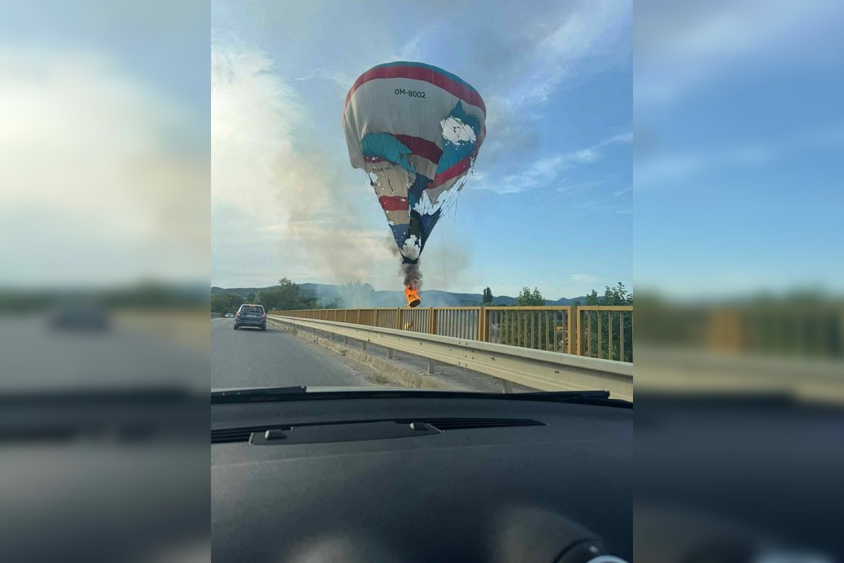 FOTO: Požiar teplovzdušného balóna v obci Bolešov, foto 3