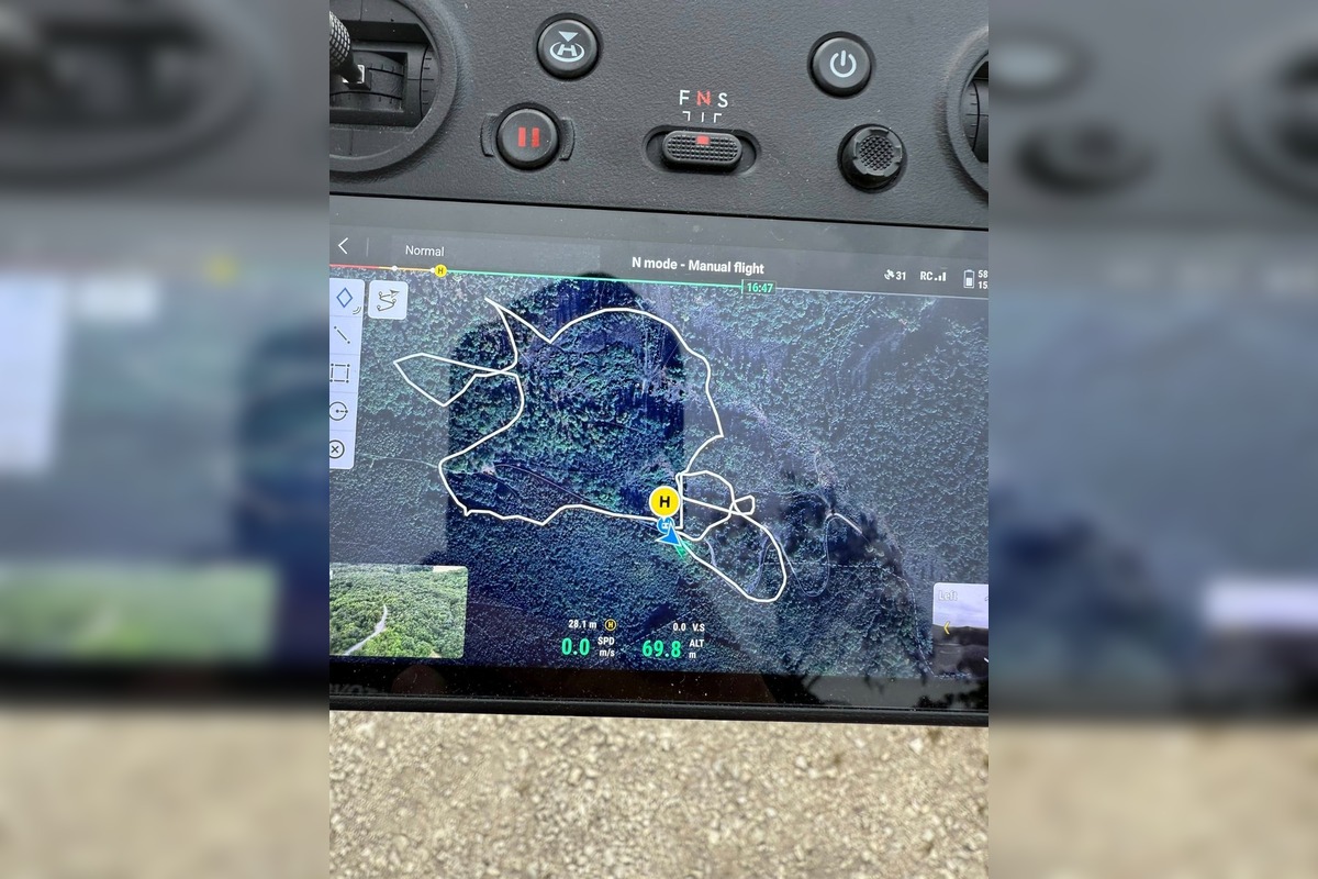 FOTO: Pohotovostný pátrací tím pátral po nezvestnej Michaele z Brezovej nad Bradlom, foto 8