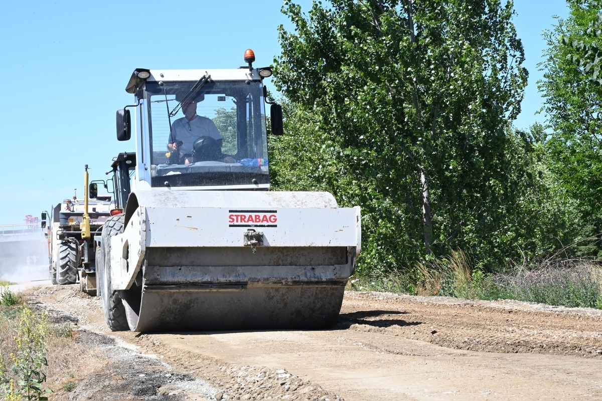 FOTO: Trenčiansky samosprávny kraj zverejnil výsledky kontroly cyklotrasy z Trenčína do Dubnice, foto 4