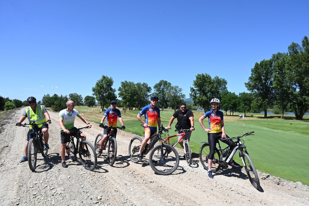 FOTO: Trenčiansky samosprávny kraj zverejnil výsledky kontroly cyklotrasy z Trenčína do Dubnice, foto 6