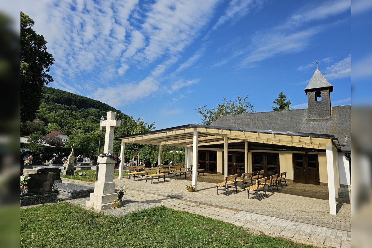 FOTO: V púchovskom okrese pribudol prístrešok pri Dome smútku v Nosiciach, foto 6