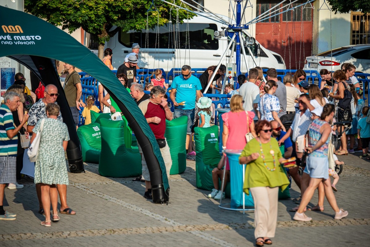 FOTO: Spomienky na prázdniny ožijú: Marhuľová párty plná hudby a hier v Novom Meste nad Váhom, foto 3