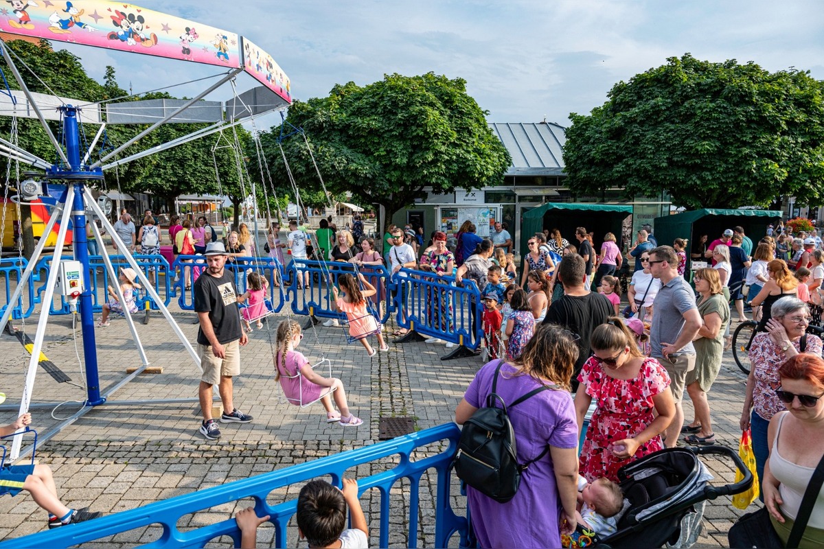 FOTO: Spomienky na prázdniny ožijú: Marhuľová párty plná hudby a hier v Novom Meste nad Váhom, foto 4