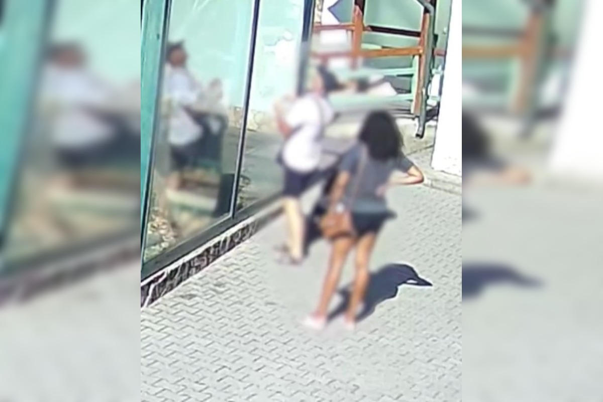 FOTO: Návštevníci v zoologickej záhrade v Bojniciach opäť arogantne odignorovali prísny zákaz kŕmenia zvierat , foto 2