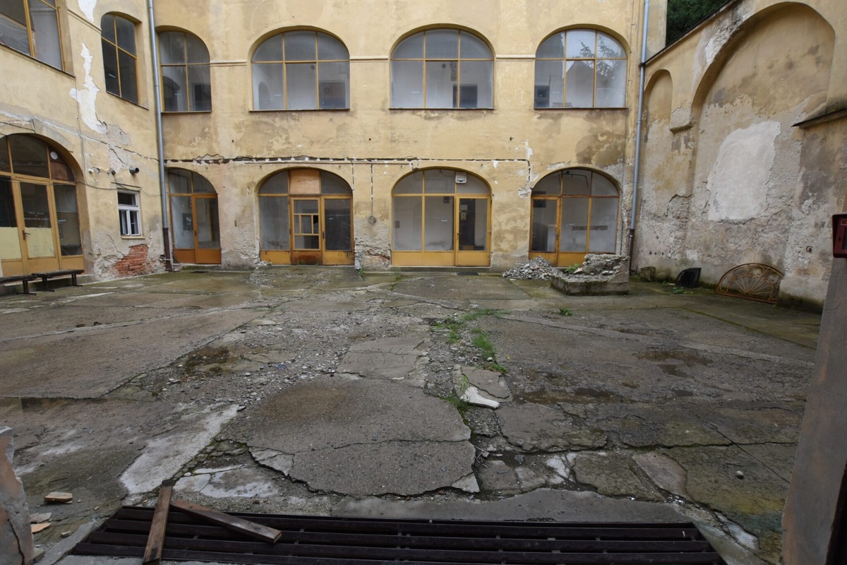 FOTO: Trenčiansky Župný dom mení svoj príbeh. Z pamiatky sa stáva kultúrne centrum, foto 11