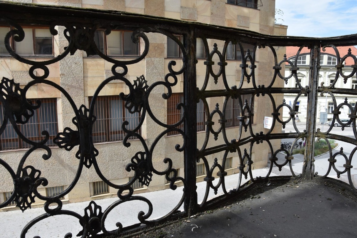 FOTO: Trenčiansky Župný dom mení svoj príbeh. Z pamiatky sa stáva kultúrne centrum, foto 14