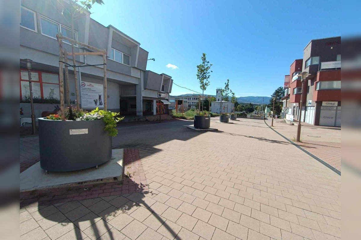 FOTO: Nová Aleja významných osobností pripomína príbehy ľudí, ktorí formovali Prievidzu, foto 1