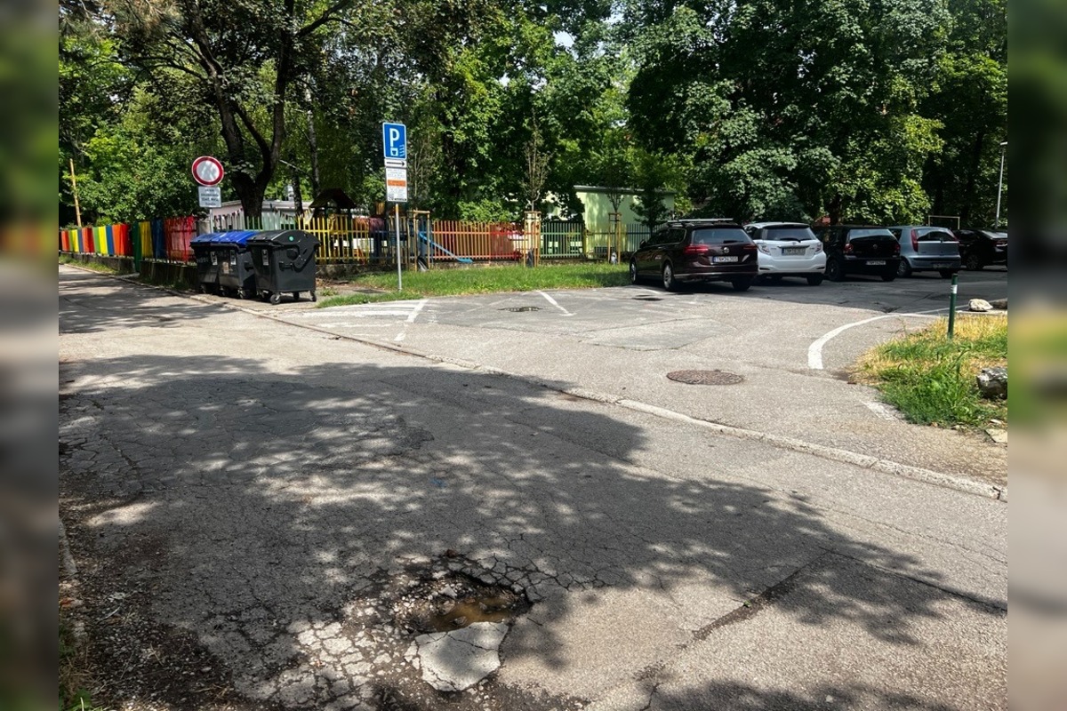FOTO: Začína sa obnova verejného priestoru pri materskej škole v Trenčíne, foto 1