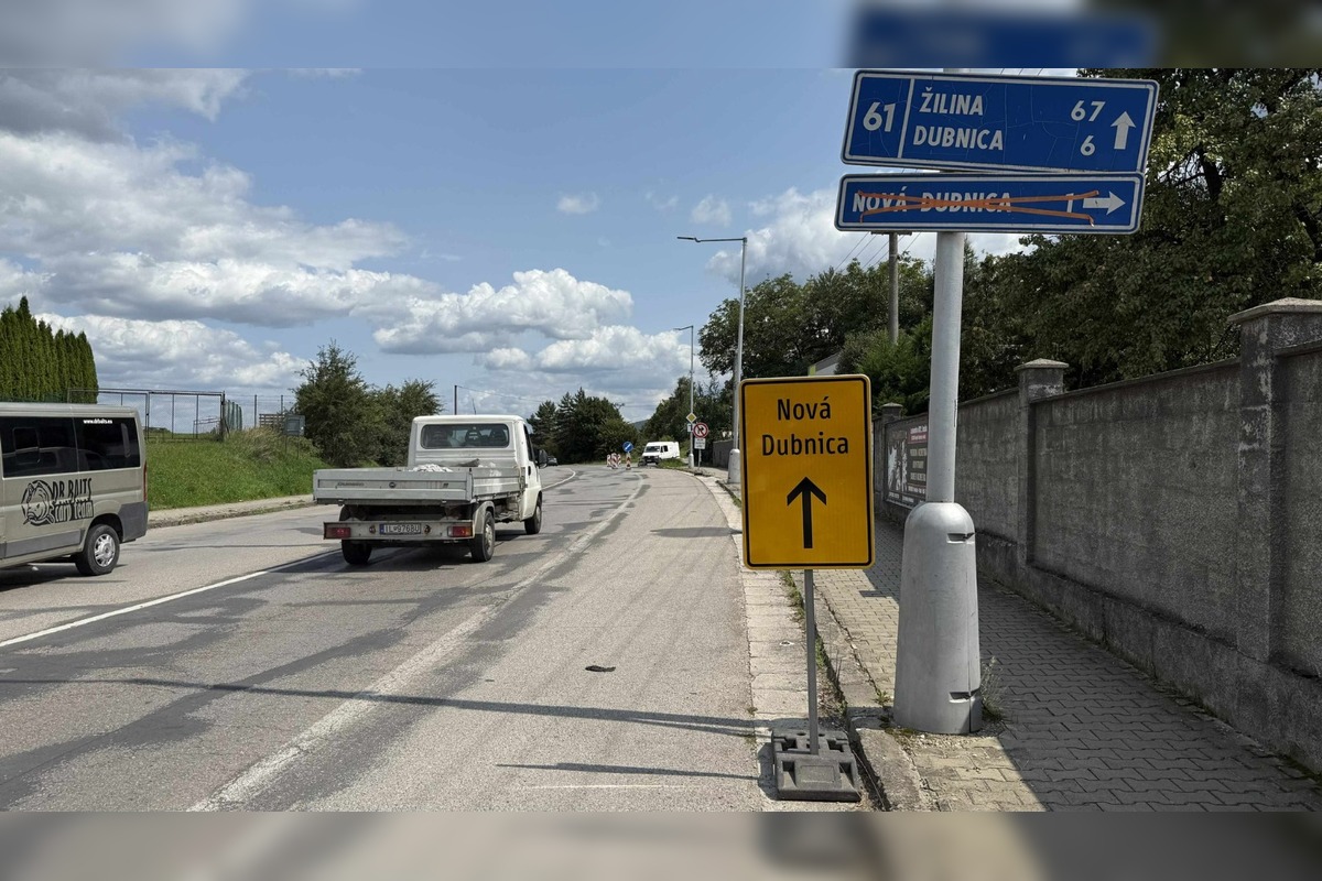 FOTO: Cestári v Novej Dubnici revitalizujú niekoľko miestnych ciest, foto 6