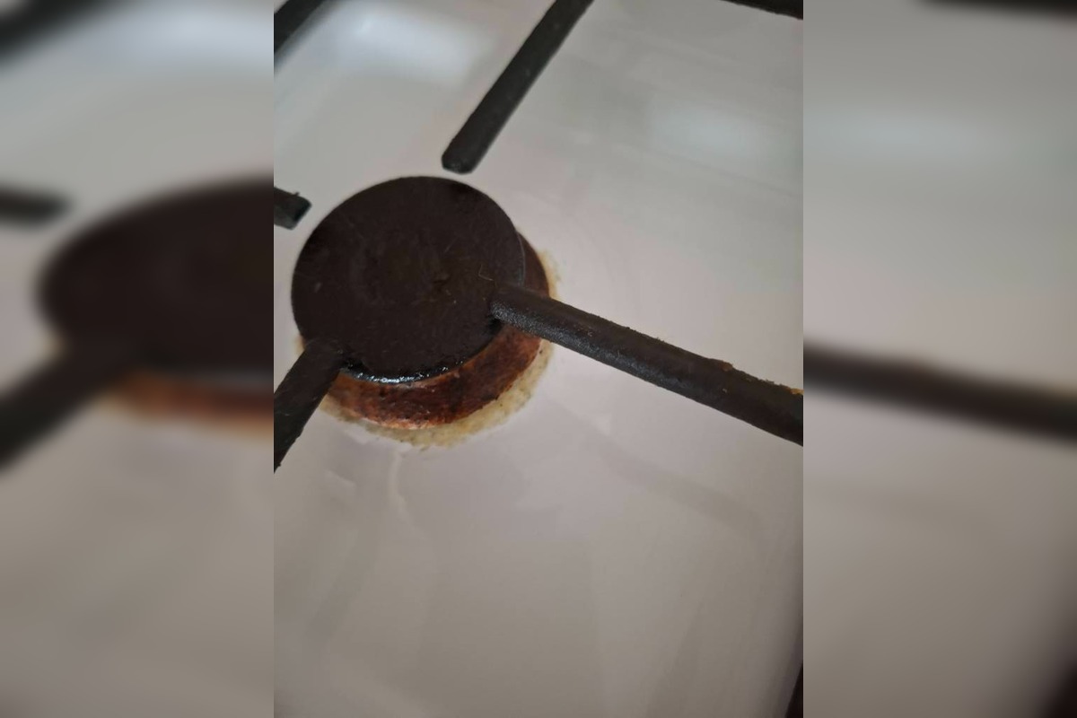 FOTO: Trenčanka Michaela zverejnila fotografie bytu po neporiadnych nájomníkoch , foto 4