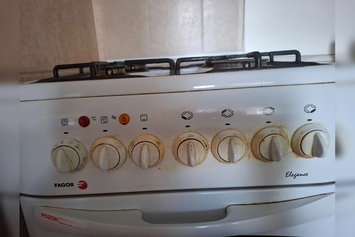 FOTO: Trenčanka Michaela zverejnila fotografie bytu po neporiadnych nájomníkoch , foto 10