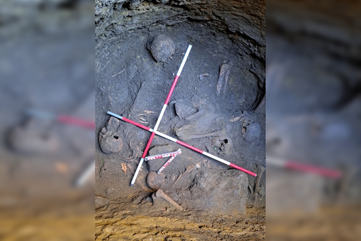 FOTO: Šokujúci archeologický objav na Trenčianskom hrade, pri výkopoch našli ľudské pozostatky z doby železnej, foto 2