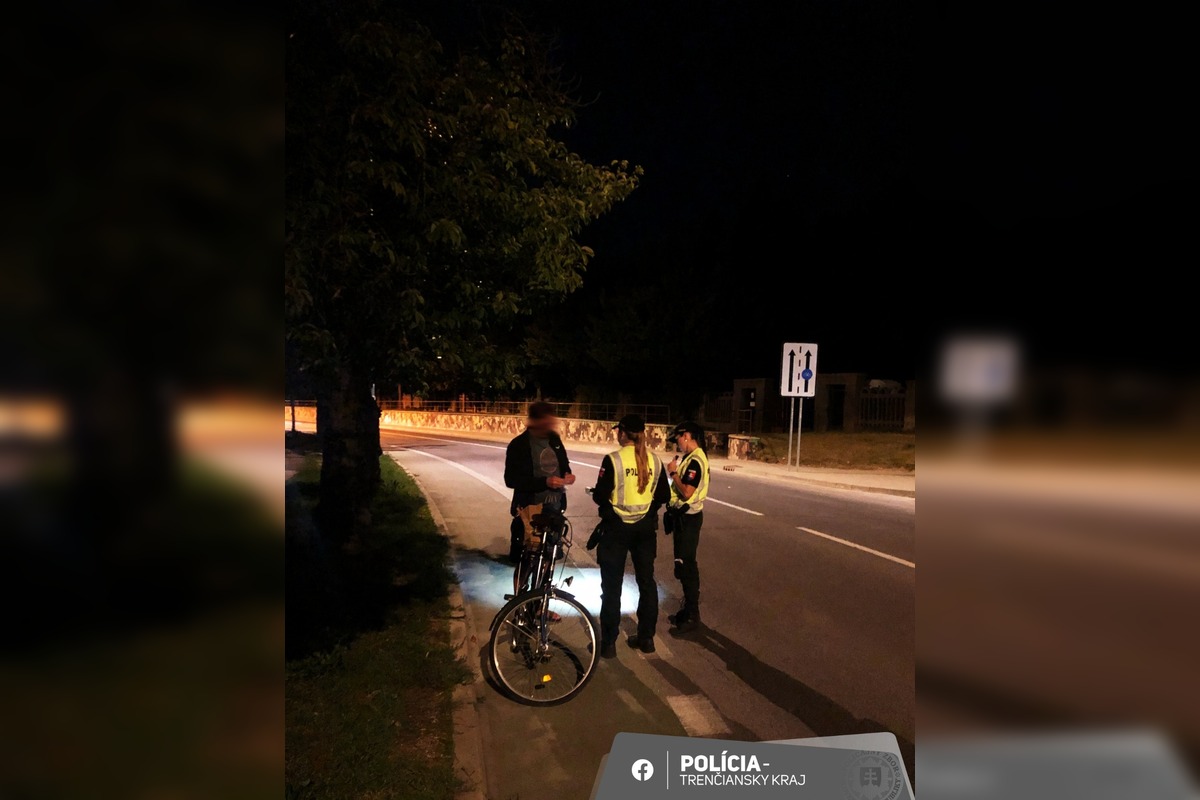 FOTO: V okresoch Trenčín a Ilava prebehli policajné kontroly. Čo odhalili?, foto 3