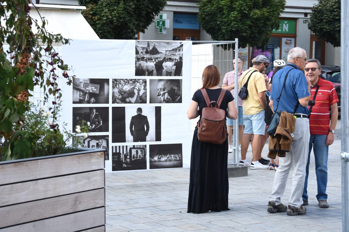 FOTO: Trenčín odhalil výstavu fotiek Slovak Press Photo 2024, foto 7