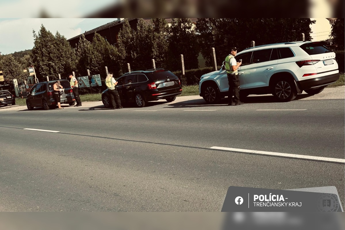 FOTO: Polícia v okrese Bánovce nad Bebravou preverila takmer 400 ľudí, riešila aj prípad záchrany života, foto 6