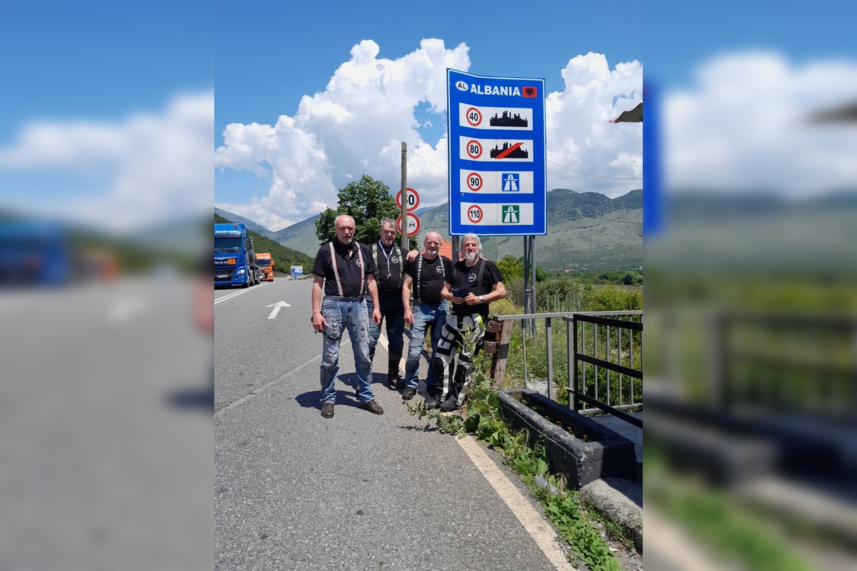 FOTO: Zomrel vášnivý motorkár Eduard Maťašovský z Považskej Bystrice, počas výletu v Rumunsku ho postihol infarkt, foto 6