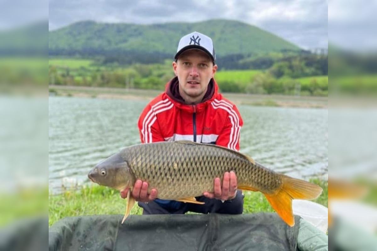 FOTO: Mladý hokejbalista tragicky zahynul pri rybačku v Považskej Teplej , foto 4