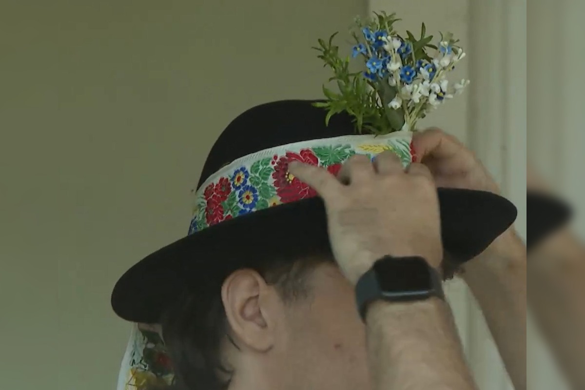 FOTO: Adama inšpiruje pri výrobe a zbieraní krojov Považie , foto 4