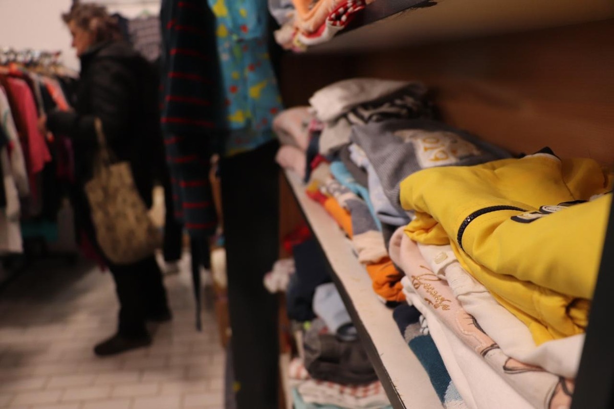 FOTO: Mestský šatník v Dubnici nad Váhom funguje pol roka. Prešlo ním už viac ako 30 kočiarikov, bicyklov či kolobežiek, foto 3