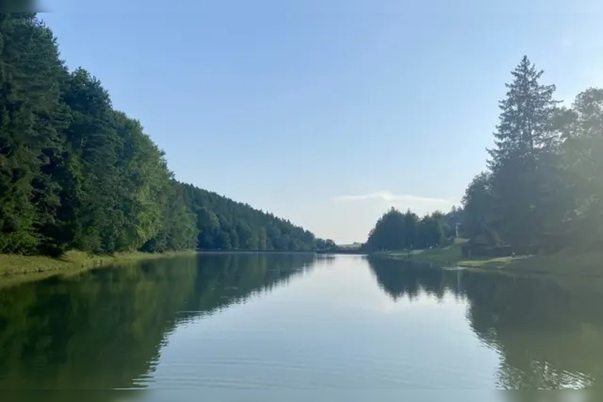 FOTO: Obyvatelia Myjavského regiónu robia zbierku na záchranu vodnej nádrže , foto 2
