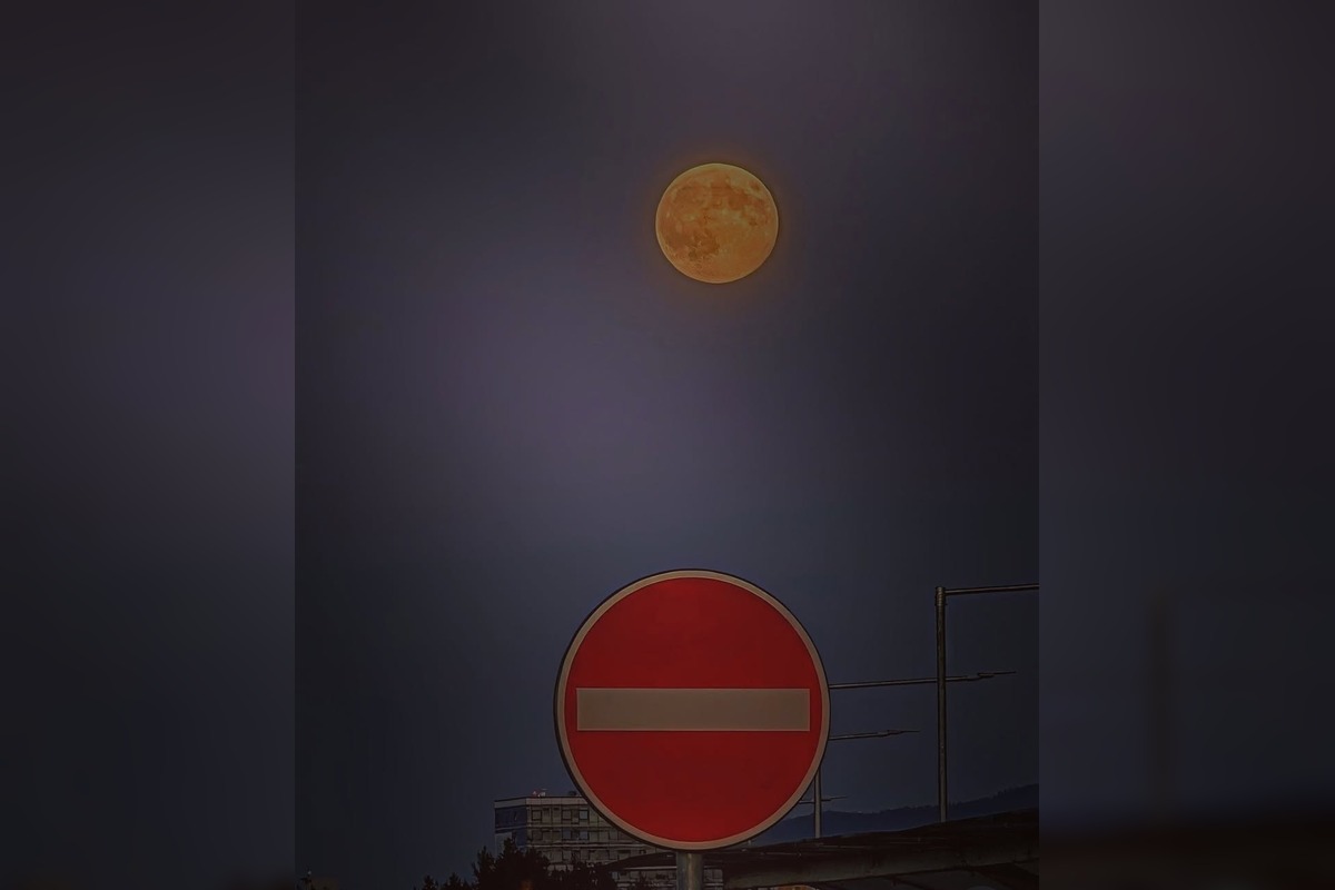 FOTO: Wow, takto svietil mesiac nad Trenčínom! Superspln roka priniesol magickú noc, pozrite na tie zábery, foto 6