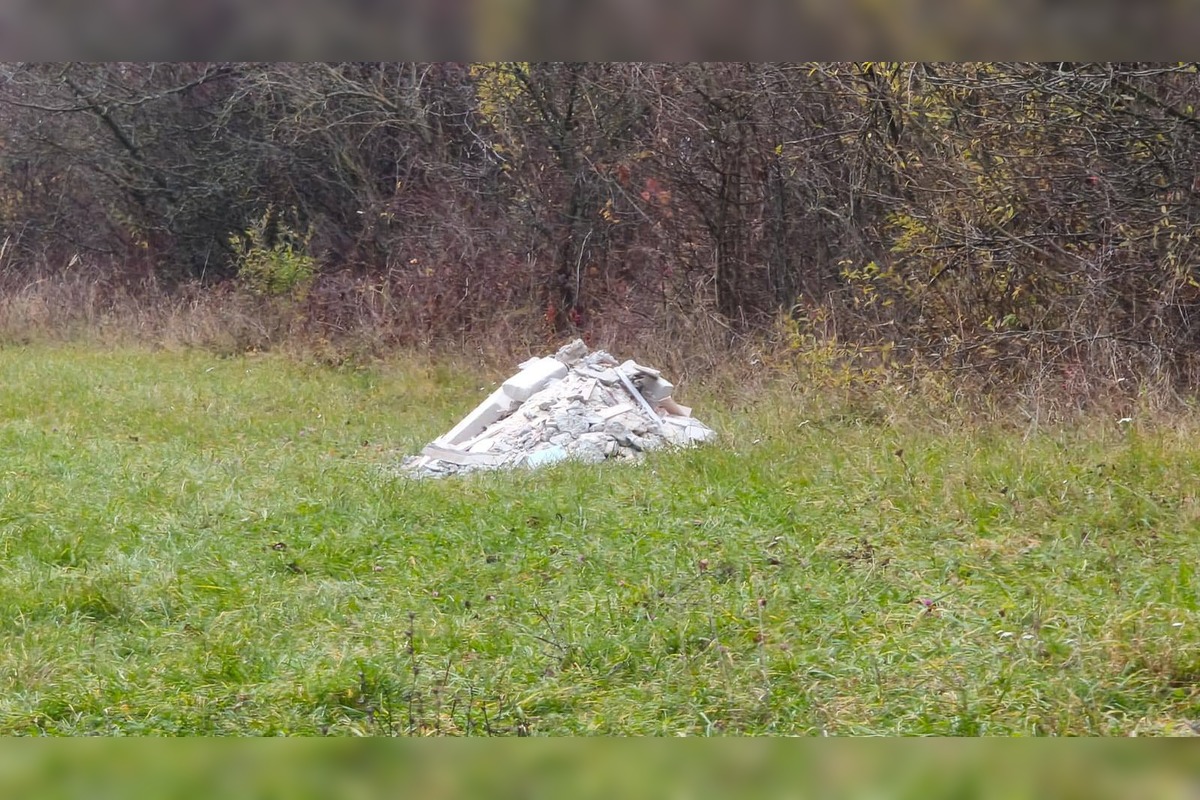 FOTO: Starosta Nitrianskeho Pravna stratil trpezlivosť, po ďalšom neporiadku v obci napísal ostrý odkaz, foto 1