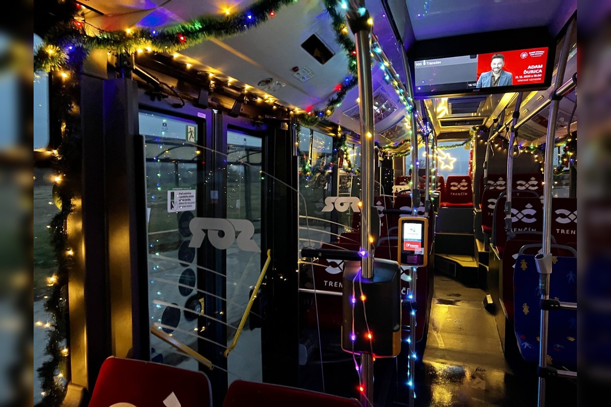 FOTO: Trenčania sa môžu tešiť na vianočný autobus , foto 5