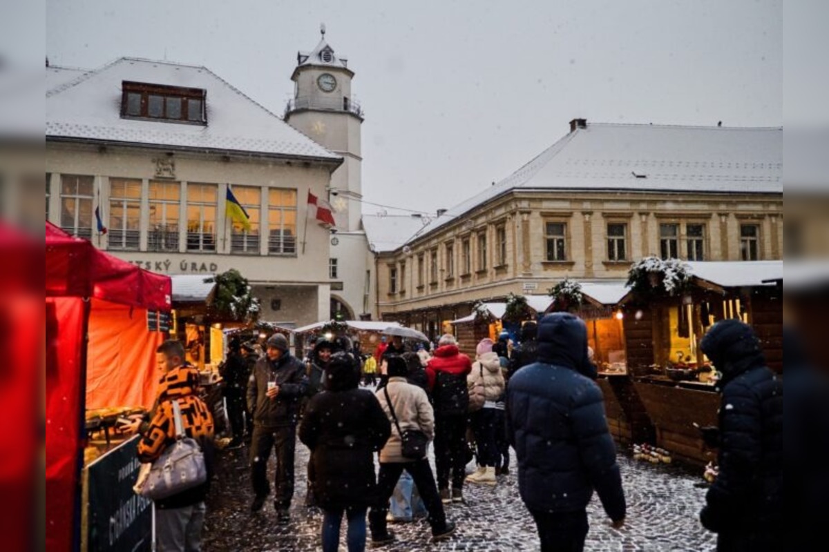 FOTO: Trenčania sú sklamaní z vianočných trhov , foto 5